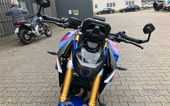 Neufahrzeug BMW F 900 R - Bild 15
