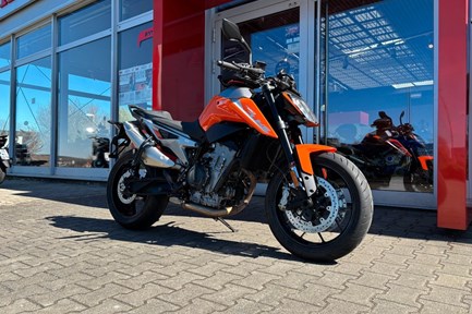 KTM 790 Duke