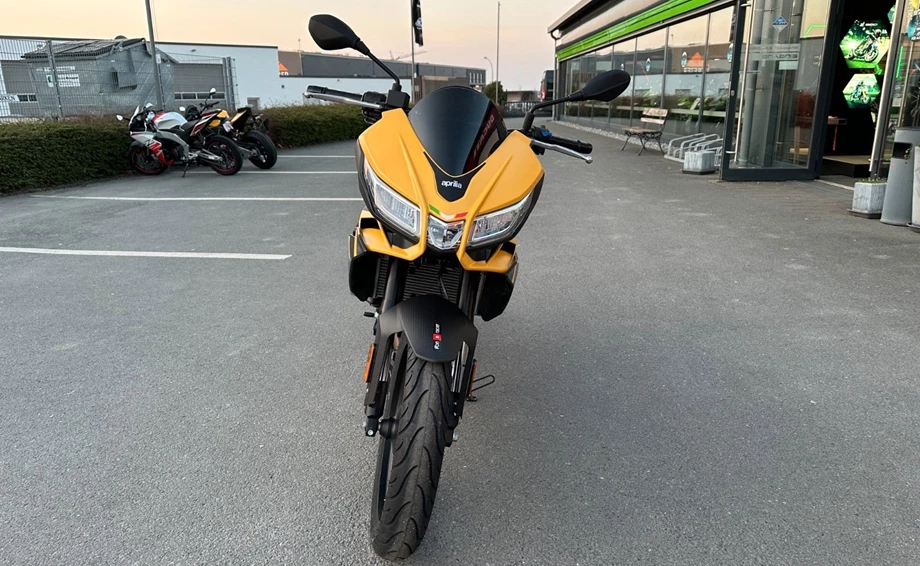 Angebot Aprilia Tuono 125 Bild 2: Angebot Aprilia Tuono 125