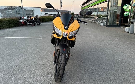 Neufahrzeug Aprilia Tuono 125 - Bild 2