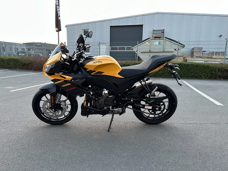 Angebot Aprilia Tuono 125 Bild 4: Angebot Aprilia Tuono 125