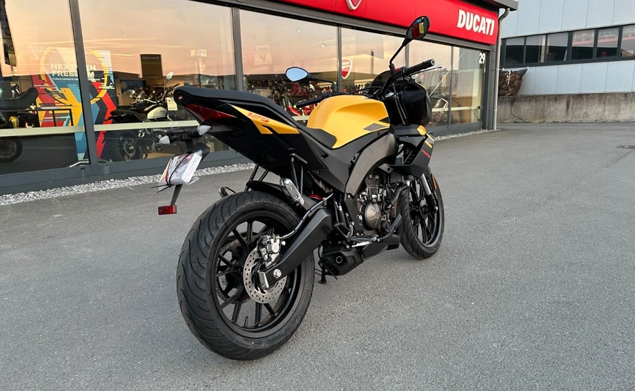 Angebot Aprilia Tuono 125 Bild 7: Angebot Aprilia Tuono 125