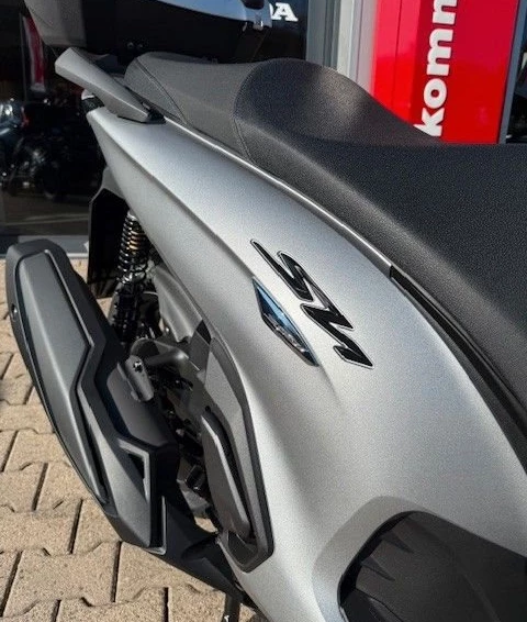 Angebot Honda SH350i Bild 11: Angebot Honda SH350i