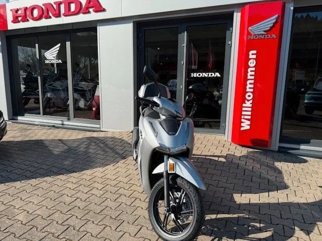 Angebot Honda SH350i Bild 2: Angebot Honda SH350i