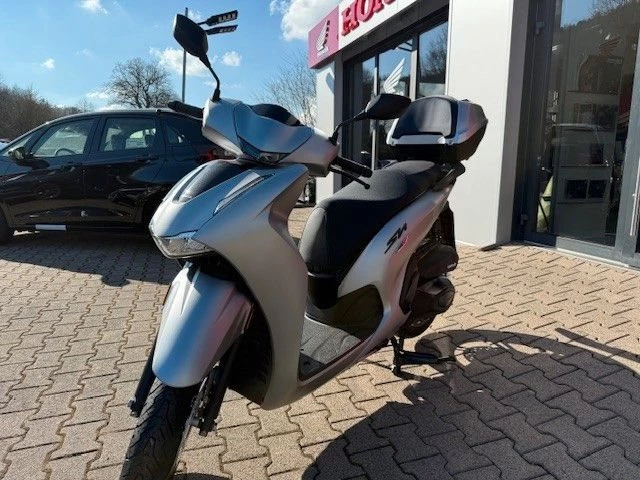 Angebot Honda SH350i Bild 4: Angebot Honda SH350i