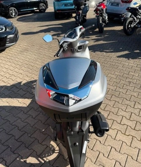 Angebot Honda SH350i Bild 6: Angebot Honda SH350i