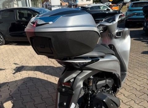 Neufahrzeug Honda SH350i - Bild 7