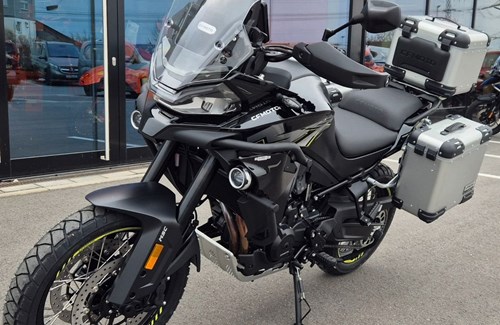 Neumotorrad CFMOTO 800MT Explore