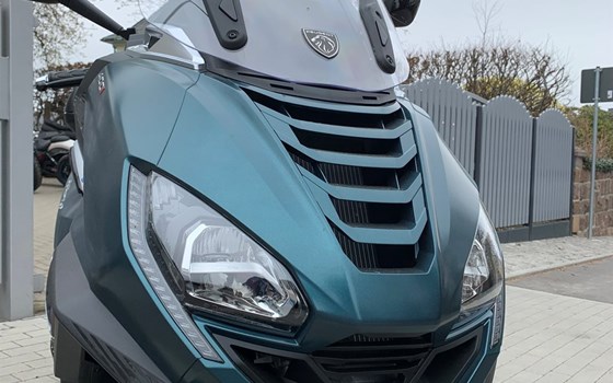 Neufahrzeug Peugeot Metropolis SW - Bild 1