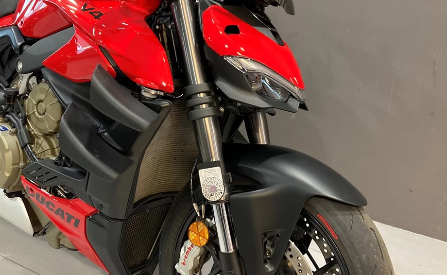Offer Ducati Streetfighter V4 Bild 4: Offer Ducati Streetfighter V4