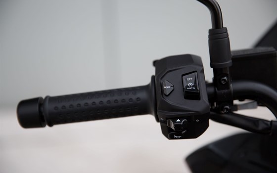 Neufahrzeug Aprilia SR GT 125 - Bild 11