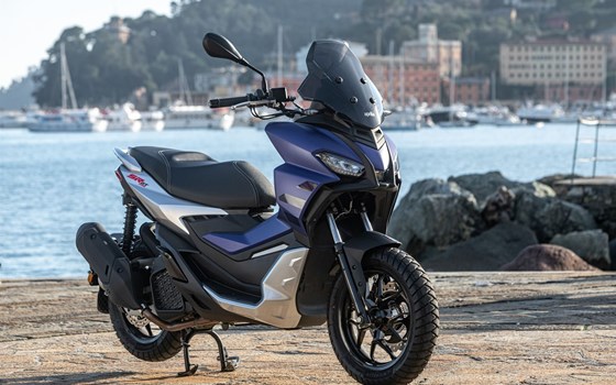 Neufahrzeug Aprilia SR GT 200 - Bild 16