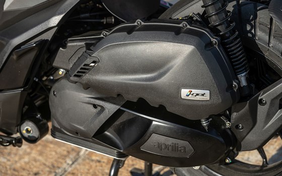 Neufahrzeug Aprilia SR GT 200 - Bild 7