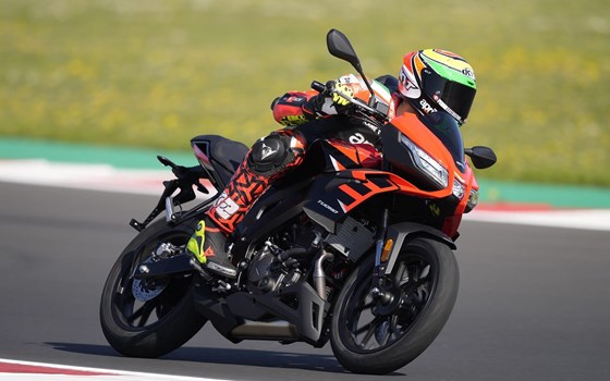 Neufahrzeug Aprilia Tuono 125 - Bild 2