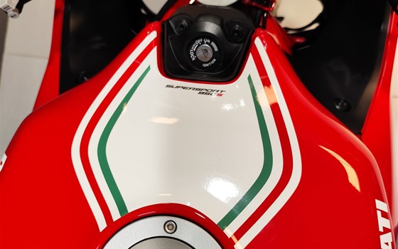 Gebrauchtmotorrad Ducati SuperSport 950 S - Bild 6