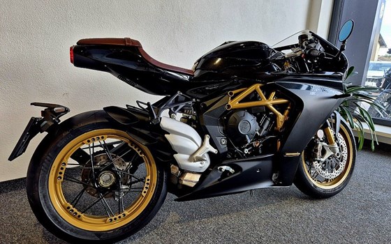 Neufahrzeug MV Agusta Superveloce 800 S - Bild 3 Neufahrzeug MV Agusta Superveloce 800 S - Bild 3
