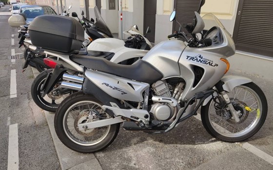 Gebrauchtmotorrad Honda XL 650V Transalp - Bild 5 Gebrauchtmotorrad Honda XL 650V Transalp - Bild 5