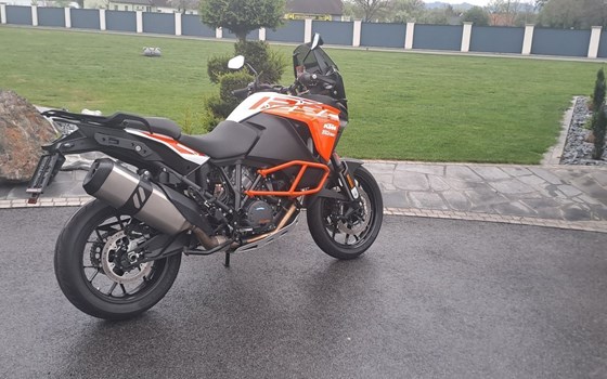 Gebrauchtmotorrad KTM 1290 Super Adventure S - Bild 2 Gebrauchtmotorrad KTM 1290 Super Adventure S - Bild 2