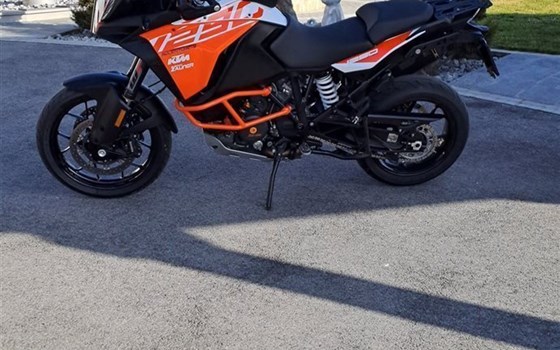 Gebrauchtmotorrad KTM 1290 Super Adventure S - Bild 3 Gebrauchtmotorrad KTM 1290 Super Adventure S - Bild 3