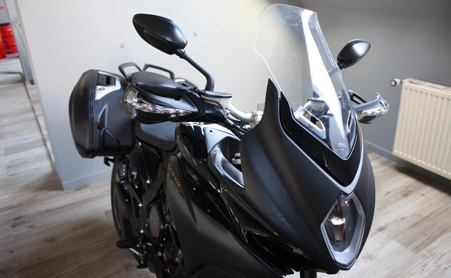 Angebot MV Agusta Turismo Veloce 800 Lusso SCS Bild 4: Angebot MV Agusta Turismo Veloce 800 Lusso SCS