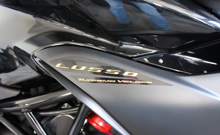 Angebot MV Agusta Turismo Veloce 800 Lusso SCS Bild 7: Angebot MV Agusta Turismo Veloce 800 Lusso SCS