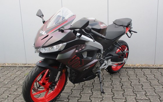 Neufahrzeug Aprilia RS 457 - Bild 2
