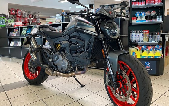 Gebrauchtmotorrad Ducati Monster + - Bild 1