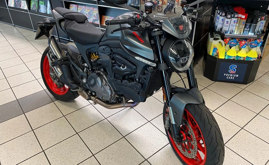 Angebot Ducati Monster + Bild 3: Angebot Ducati Monster +