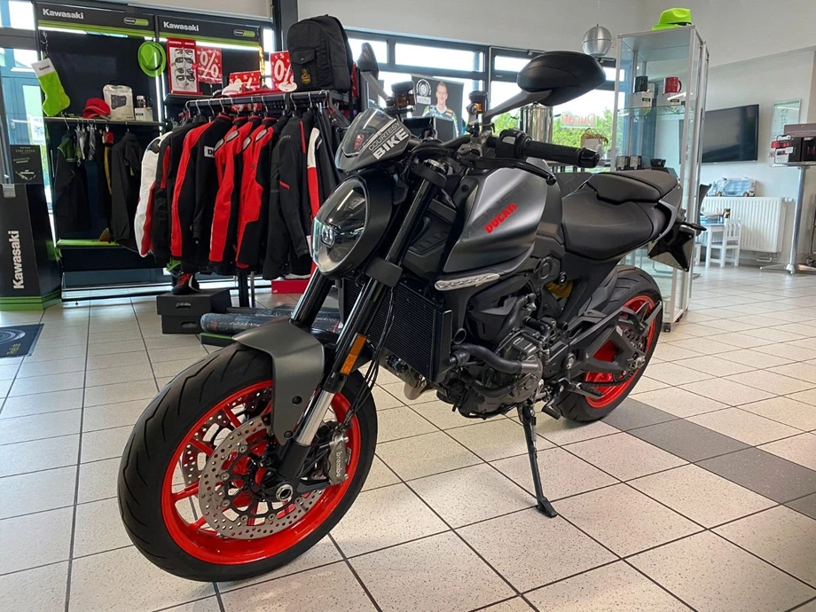 Angebot Ducati Monster + Bild 7: Angebot Ducati Monster +
