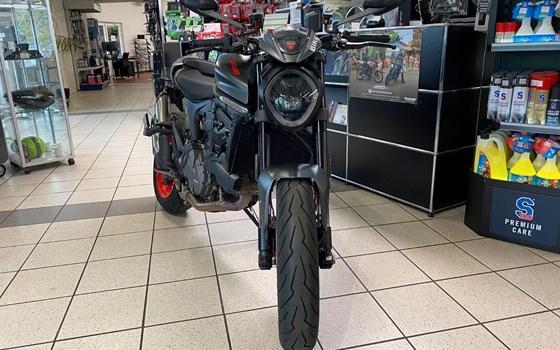 Gebrauchtmotorrad Ducati Monster + - Bild 9