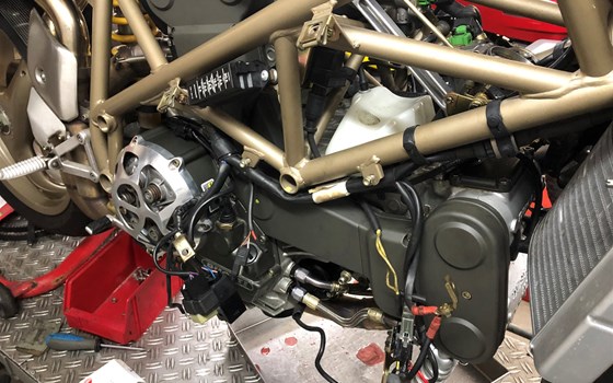 Gebrauchtmotorrad Ducati 916 Biposto - Bild 12