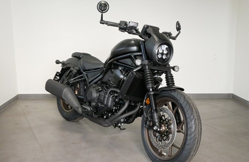 Neumotorrad Honda CMX1100 Rebel SE DCT