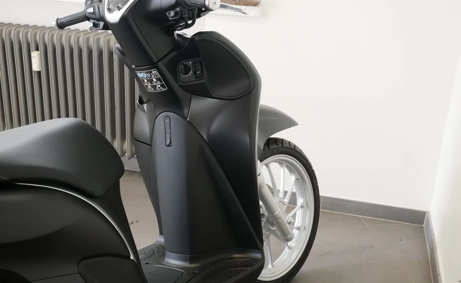 Offer Honda SH125 Bild 14: Offer Honda SH125