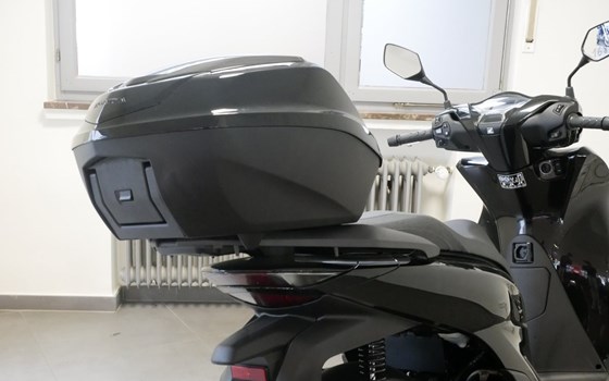 Gebrauchtmotorrad Honda SH125i - Bild 12