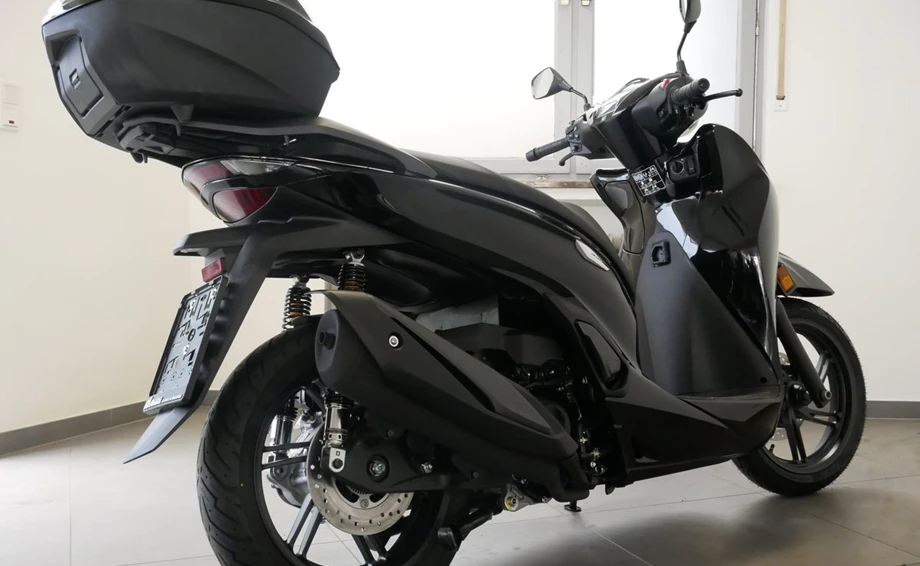 Offer Honda SH350i Bild 11: Offer Honda SH350i