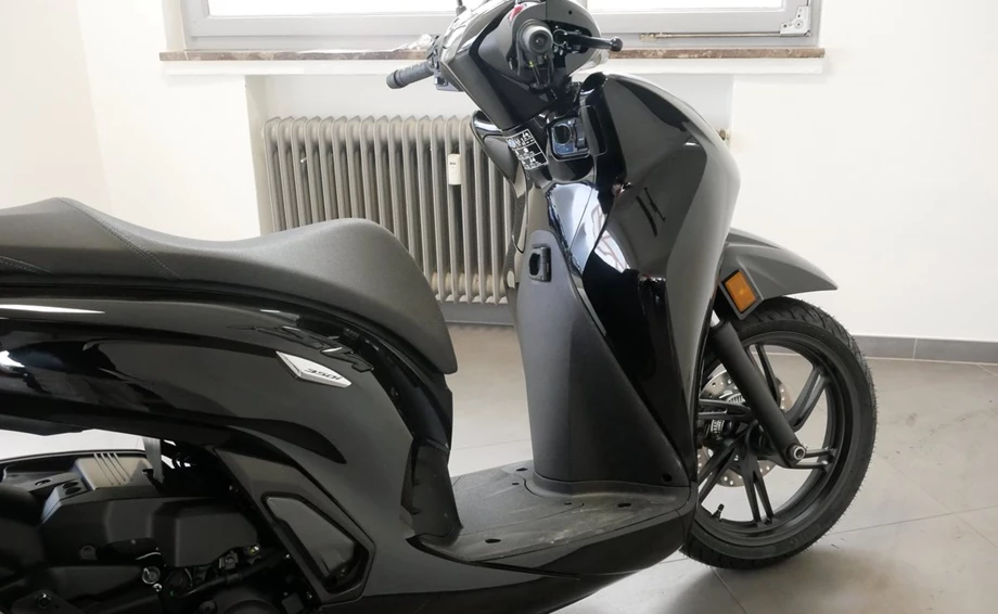 Offer Honda SH350i Bild 13: Offer Honda SH350i