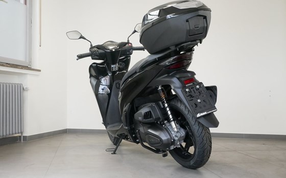 Gebrauchtmotorrad Honda SH350i - Bild 9