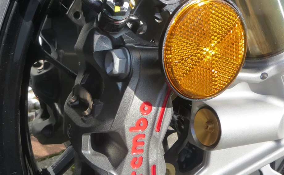 Angebot Honda CBR1000RR-R Fireblade SP Bild 5: Angebot Honda CBR1000RR-R Fireblade SP