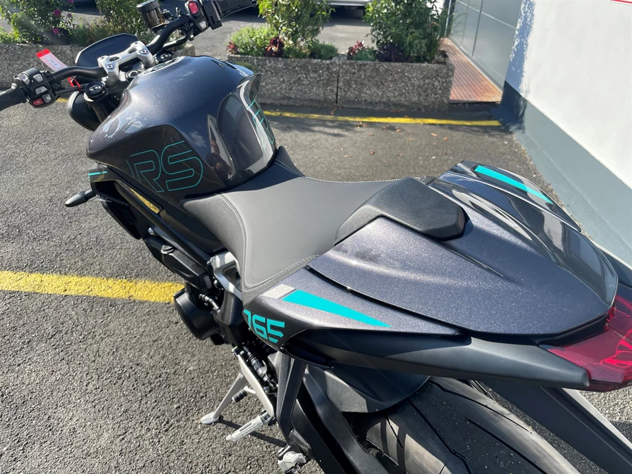 Angebot Triumph Street Triple 765 RS Bild 7: Angebot Triumph Street Triple 765 RS