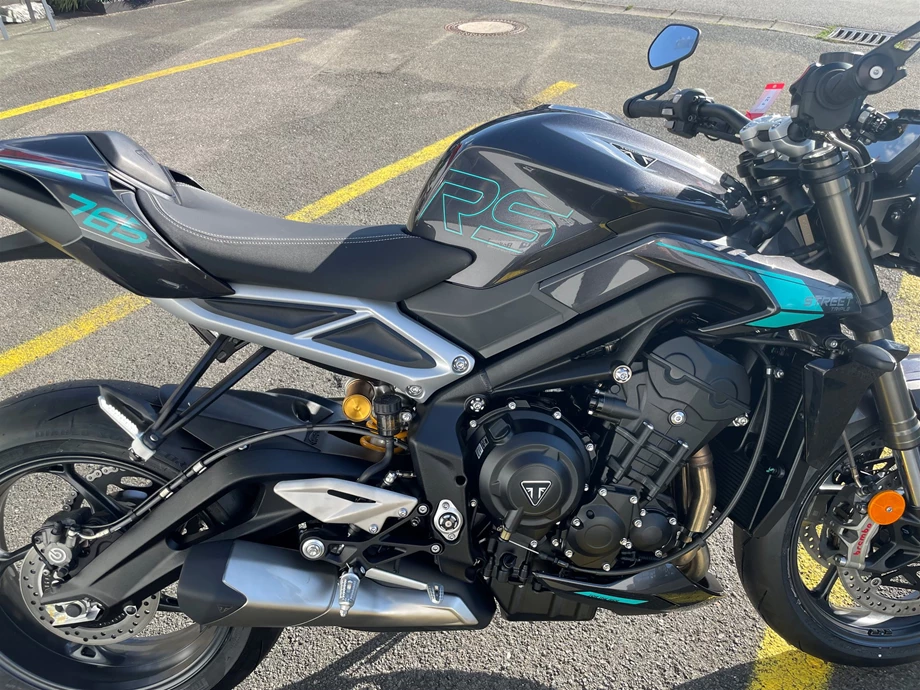 Angebot Triumph Street Triple 765 RS Bild 8: Angebot Triumph Street Triple 765 RS