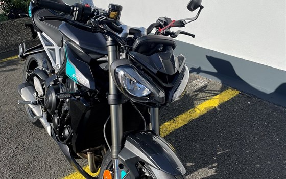 Neufahrzeug Triumph Street Triple 765 RS - Bild 3