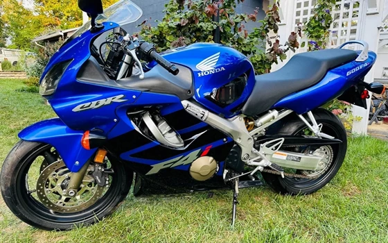 Gebrauchtmotorrad Honda CBR 600 F Sport - Bild 1 Gebrauchtmotorrad Honda CBR 600 F Sport - Bild 1