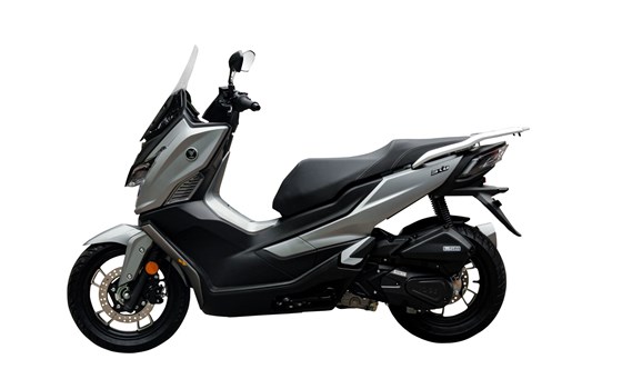 Neufahrzeug Voge SR1 125i ABS - Bild 8