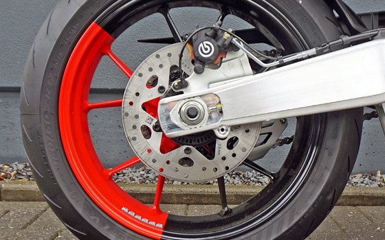 Neufahrzeug Ducati Hypermotard 698 Mono RVE - Bild 2
