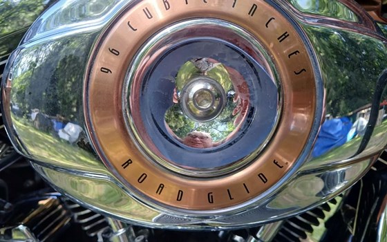 Gebrauchtmotorrad Harley-Davidson Road Glide FLTR - Bild 10