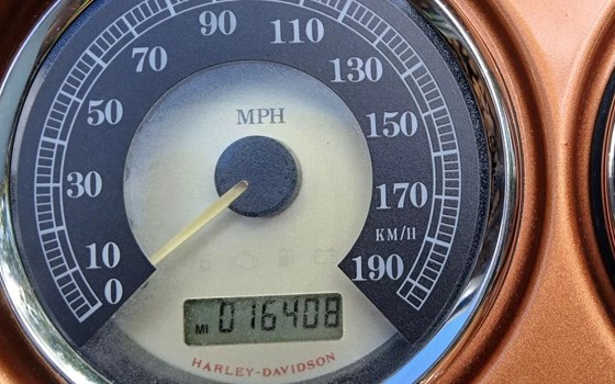 Gebrauchtmotorrad Harley-Davidson Road Glide FLTR - Bild 9