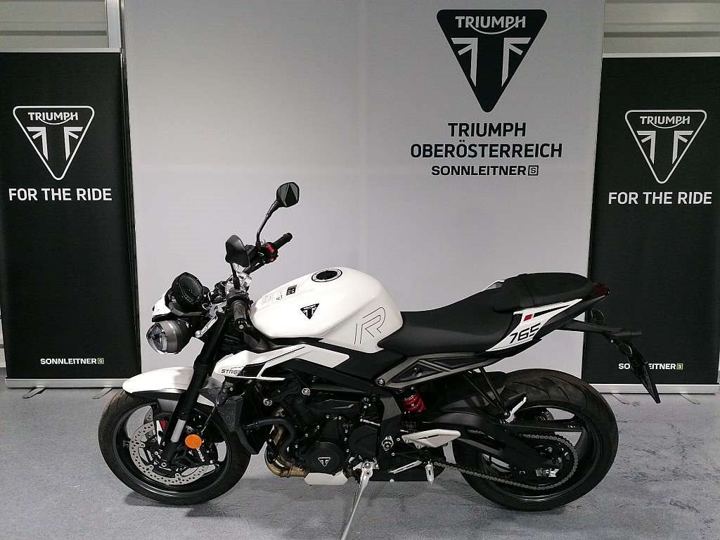Triumph Street Triple 765 R