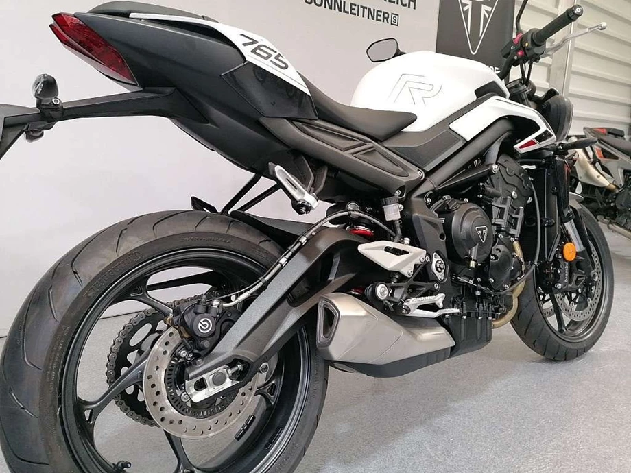 Angebot Triumph Street Triple 765 R Bild 4: Angebot Triumph Street Triple 765 R