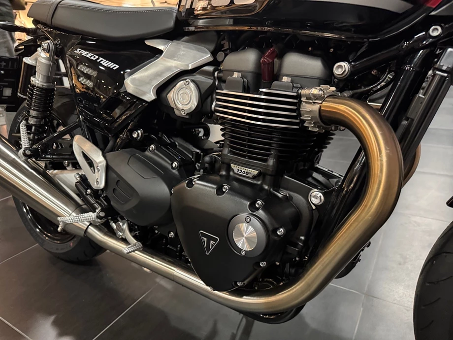 Angebot Triumph Speed Twin 1200 Bild 10: Angebot Triumph Speed Twin 1200