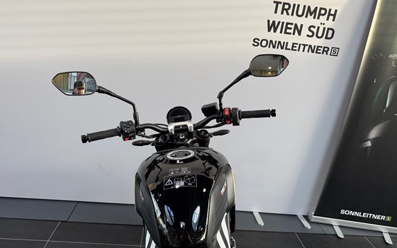 Gebrauchtmotorrad Triumph Trident 660 - Bild 7 Gebrauchtmotorrad Triumph Trident 660 - Bild 7